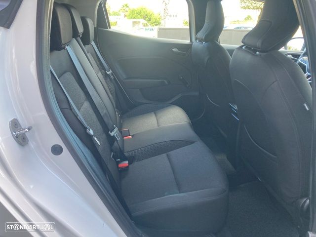 Renault Clio TCe 100 BUSINESS EDITION - 35