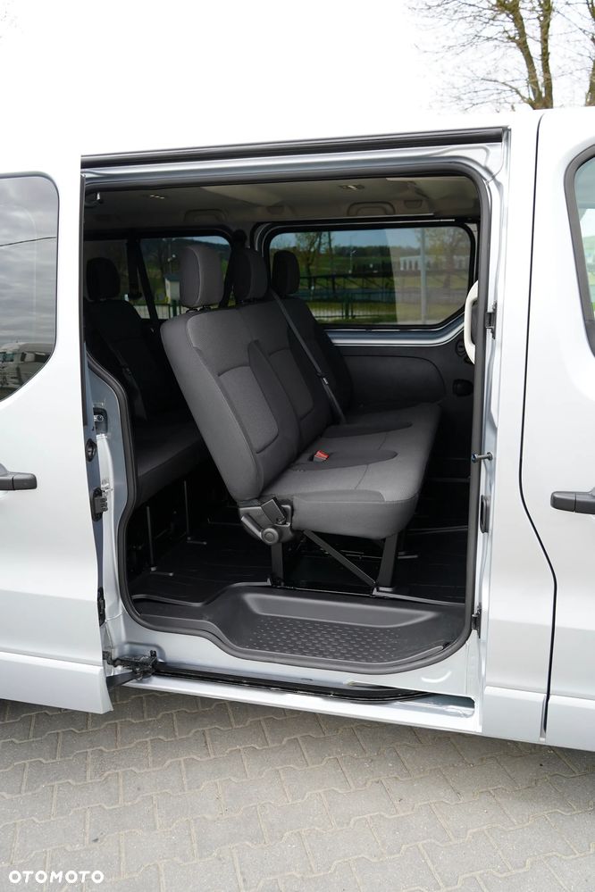 Renault Trafic 2.0 dCi - 15