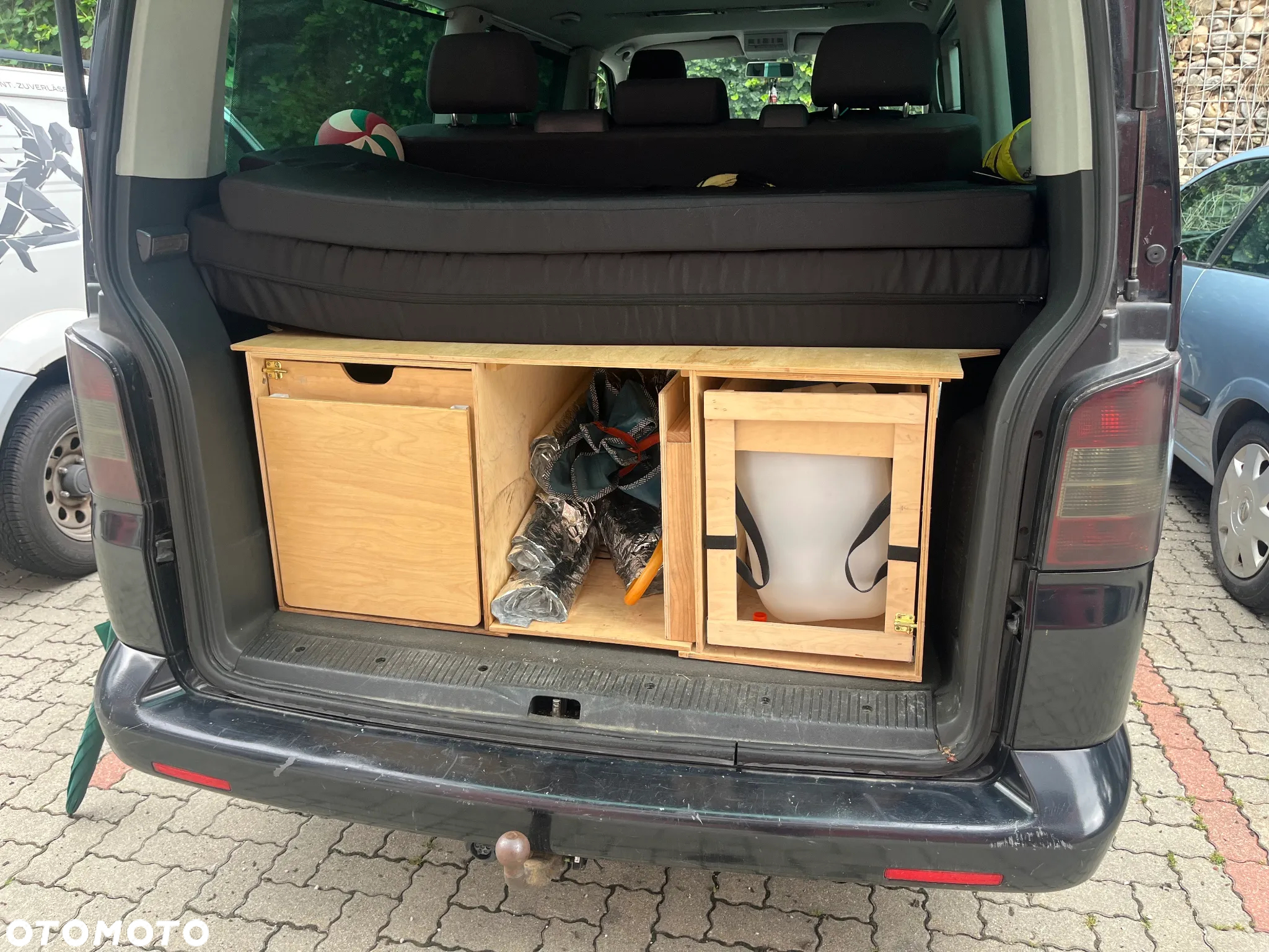 Volkswagen Transporter T5 TDI L2H1 - 11