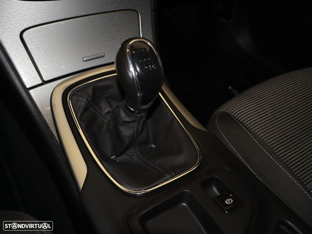 Opel Insignia Sports Tourer 2.0 CDTi Cosmo S/S - 23