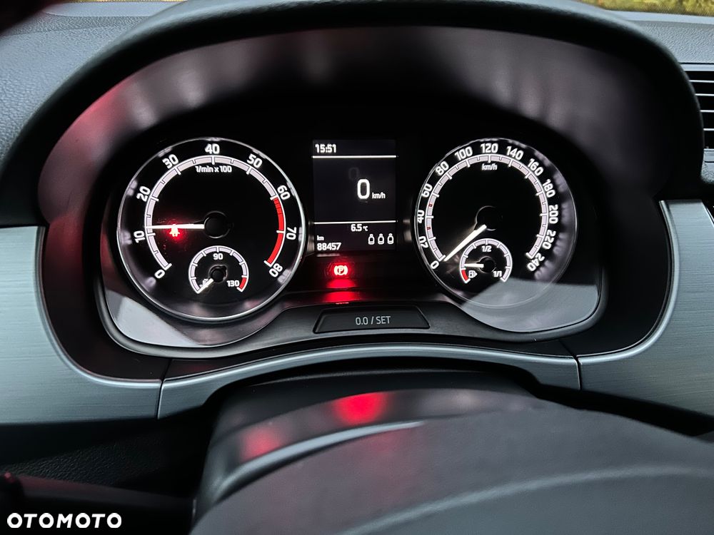 Skoda Fabia 1.0 Ambition - 4