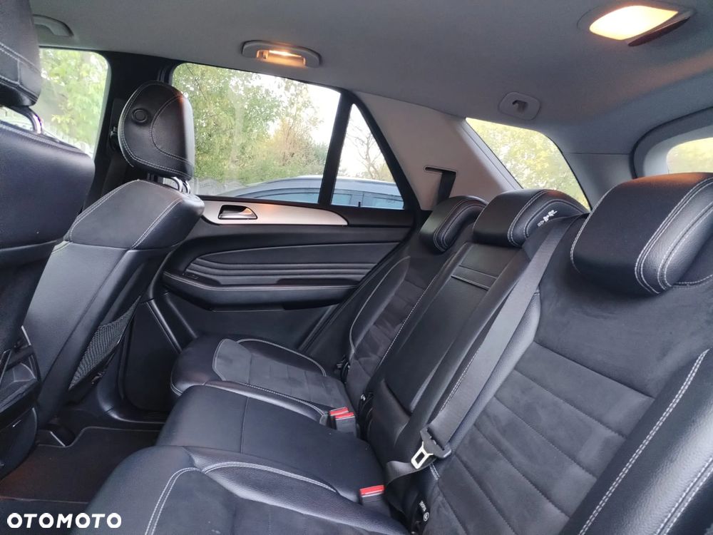 Mercedes-Benz ML 350 BlueTec 4-Matic - 20