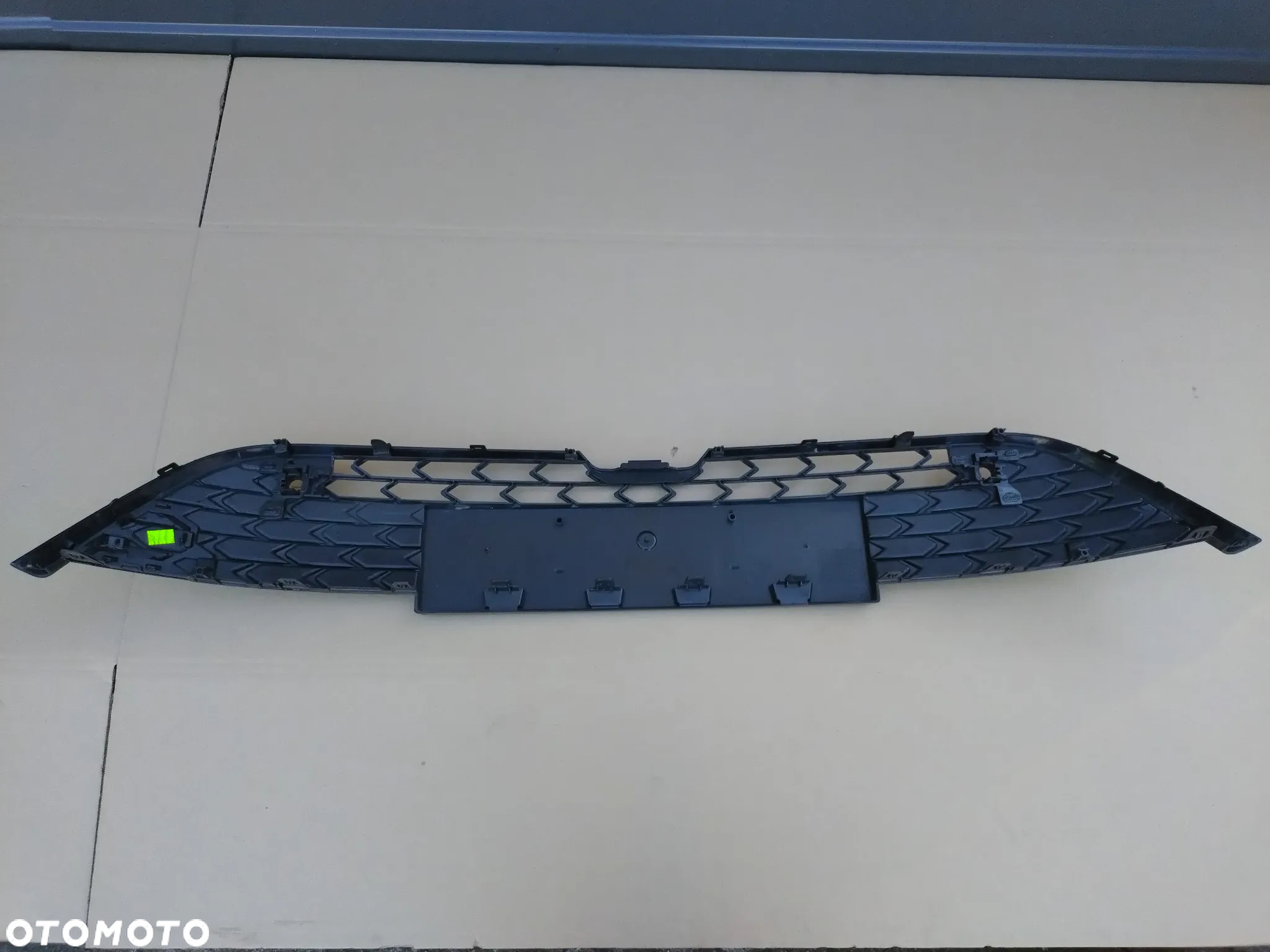 TOYOTA COROLLA E21 LIFT 23- 53112-02E20 / 30 KRATKA GÓRNA W ZDERZAK PRZÓD! ORYGINAŁ! - 8