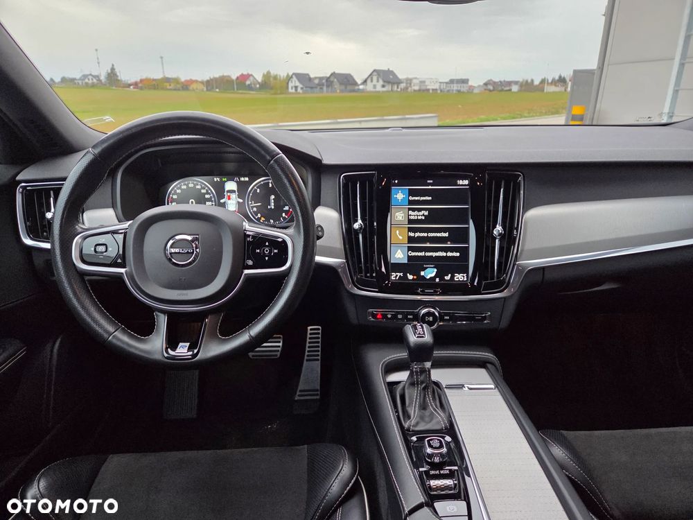 Volvo V90 - 19