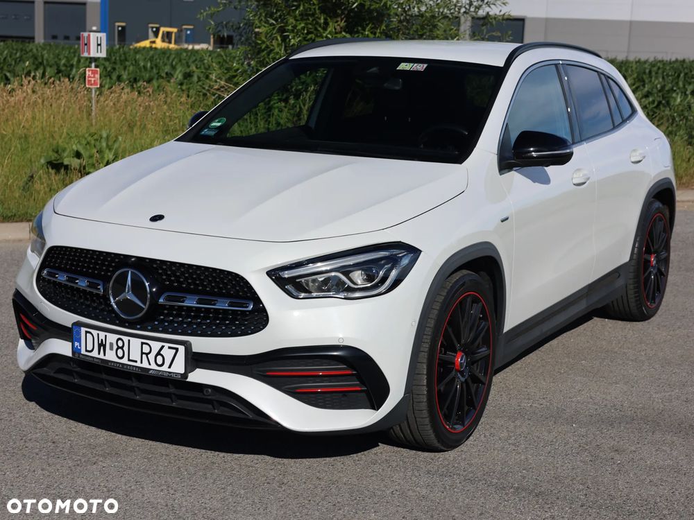 Mercedes-Benz GLA 200 Edition 1 - 1