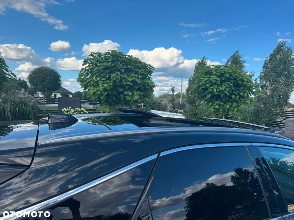 Lexus RX 450h+ Omotenashi - 9