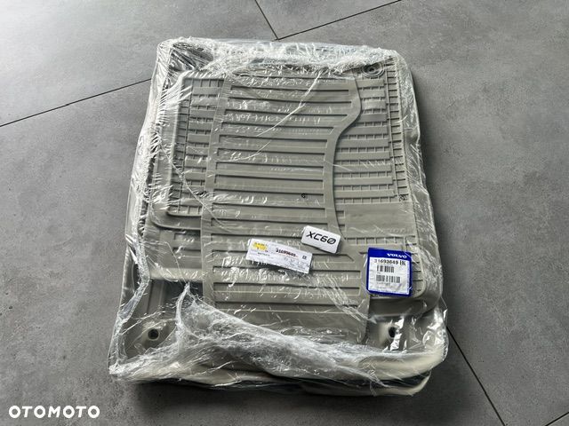 DYWANIKI GUMOWE VOLVO EX30 - 13