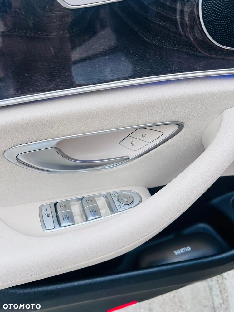 Mercedes-Benz Klasa E 220 d 9G-TRONIC - 14