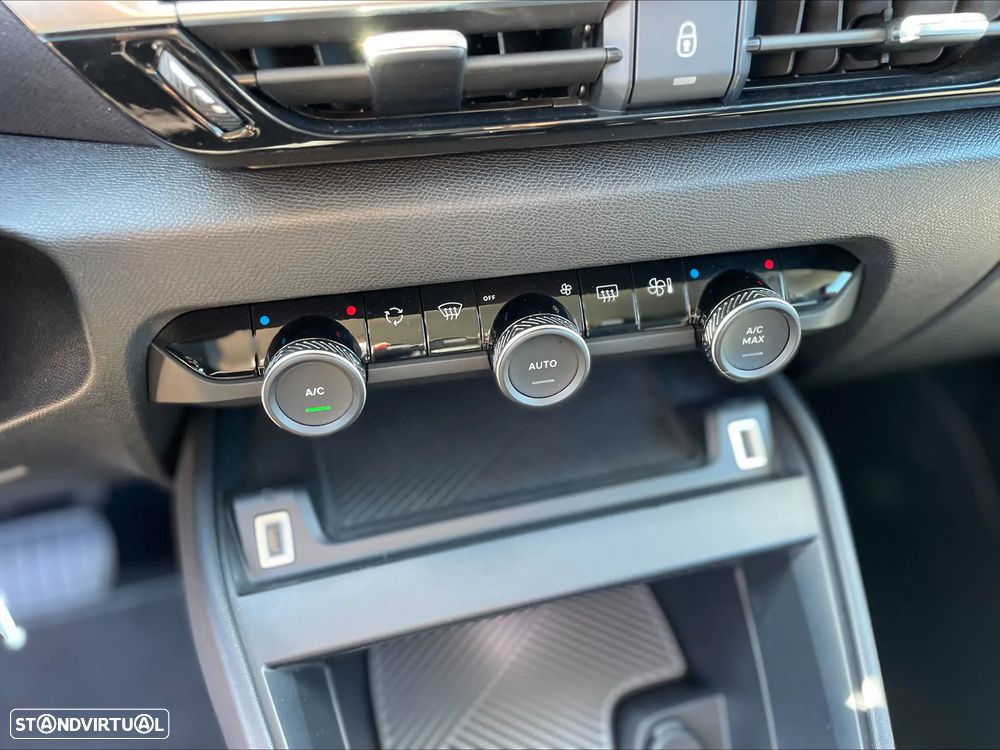 Citroën e-C4 50 kWh Feel - 22