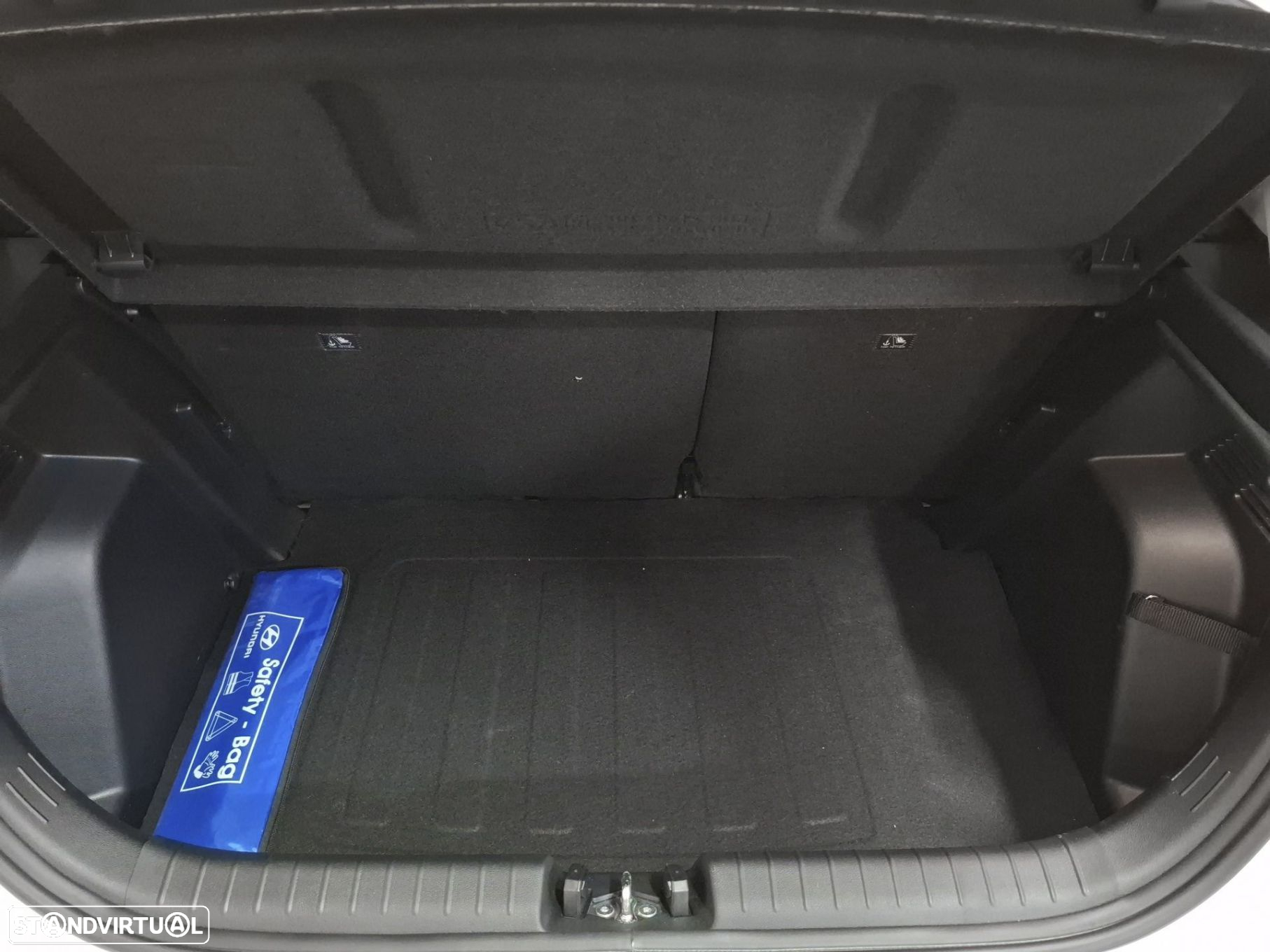 Hyundai i20 1.2 Comfort - 23