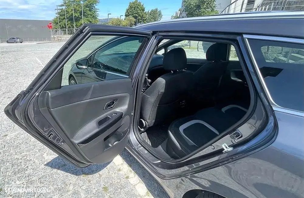 Kia Ceed SW 1.6 CRDi GT Line - 3