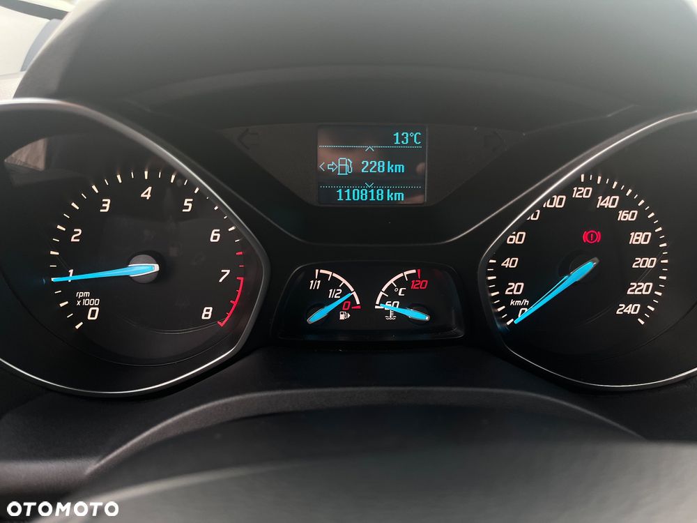 Ford Kuga 1.5 EcoBoost 2x4 Cool & Connect - 10
