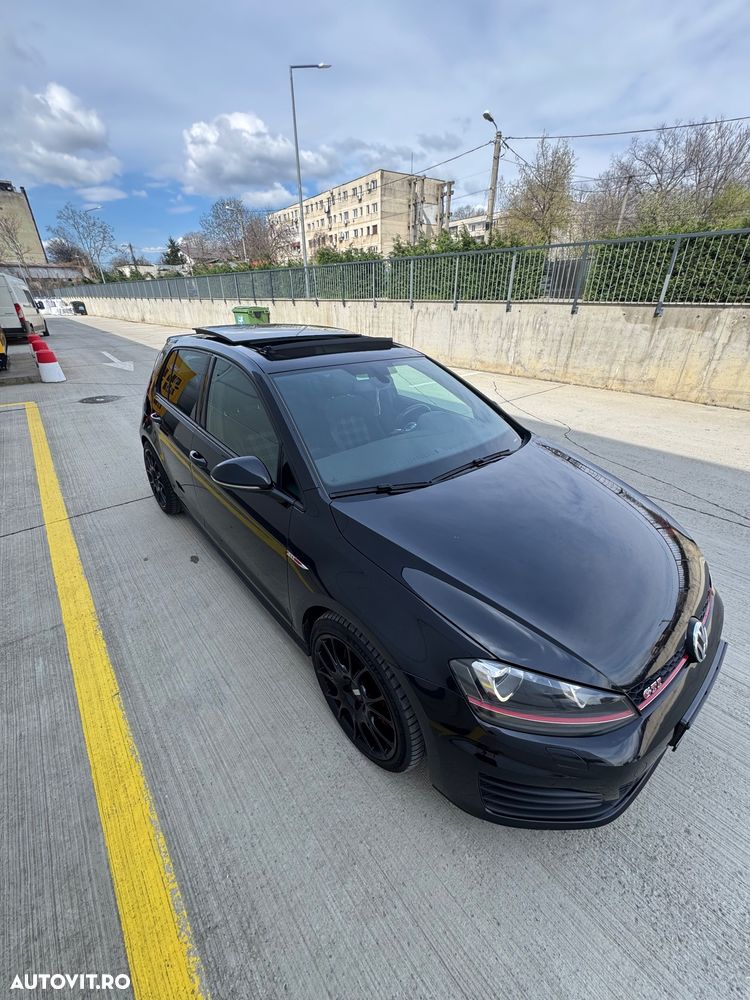 Volkswagen Golf 2.0 TSI BMT DSG GTI Performance - 10