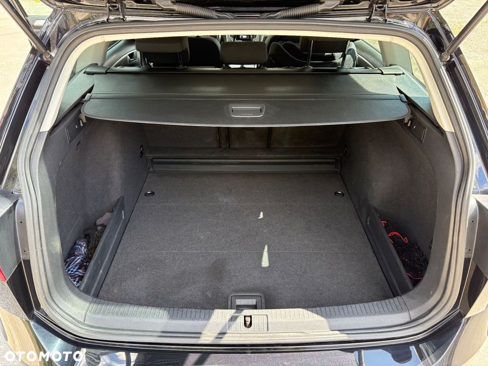 Volkswagen Golf VII 1.6 TDI BMT Comfortline - 22