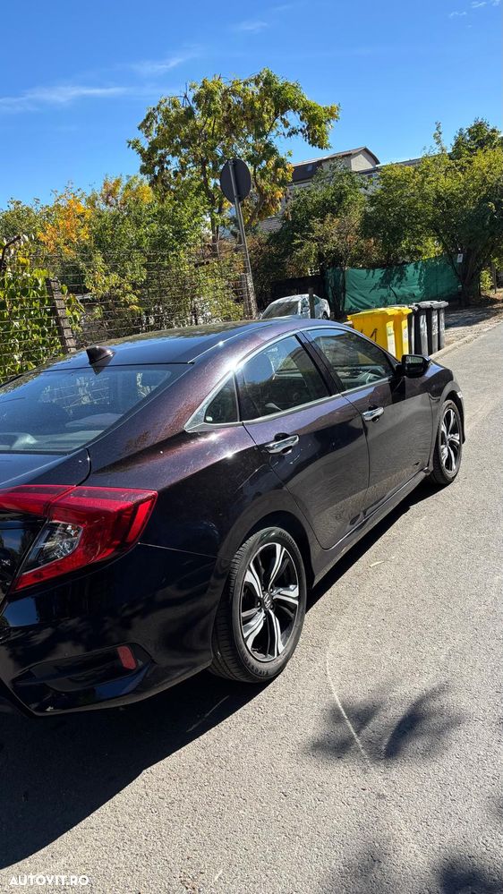Honda Civic 1.5 VTEC Turbo Elegance Navi - 6