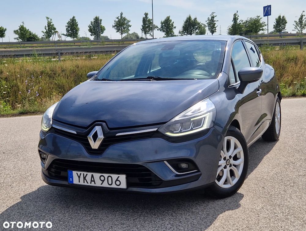 Renault Clio - 13
