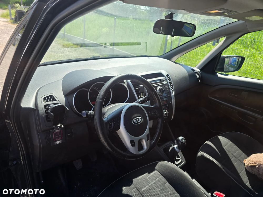 Kia Venga 1.6 CRDi 128 Black Collection - 5