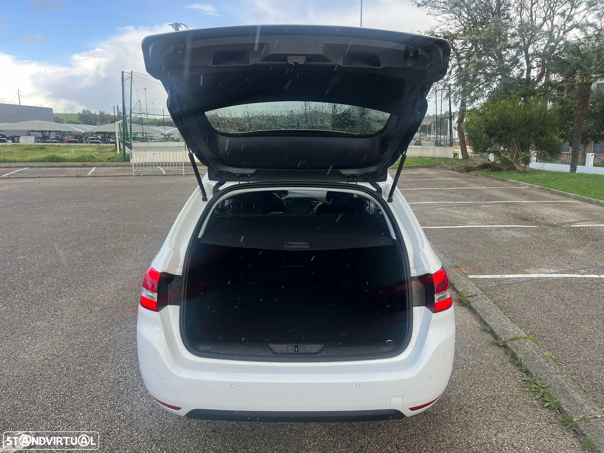 Peugeot 308 SW 1.5 BlueHDi Allure Pack - 12