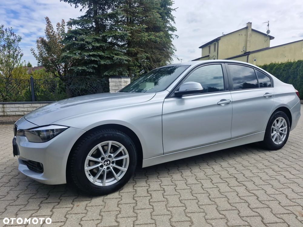 BMW Seria 3 316d M Sport - 30