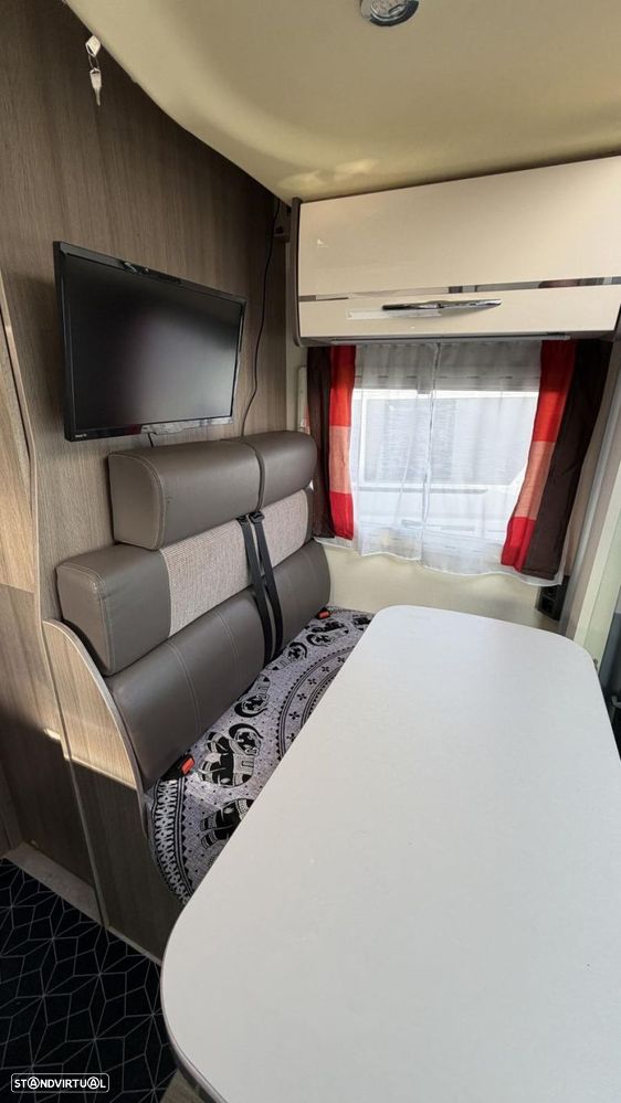 Challenger Quartz 278 EB c/central e basculante 6,5m - 15