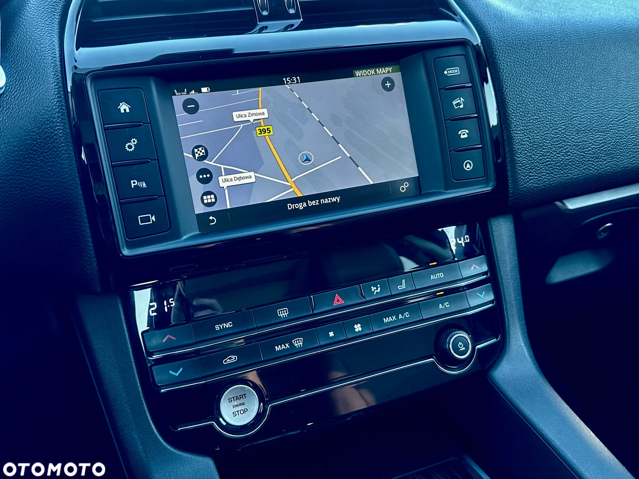 Jaguar F-Pace 2.0 i4P AWD Portfolio - 11