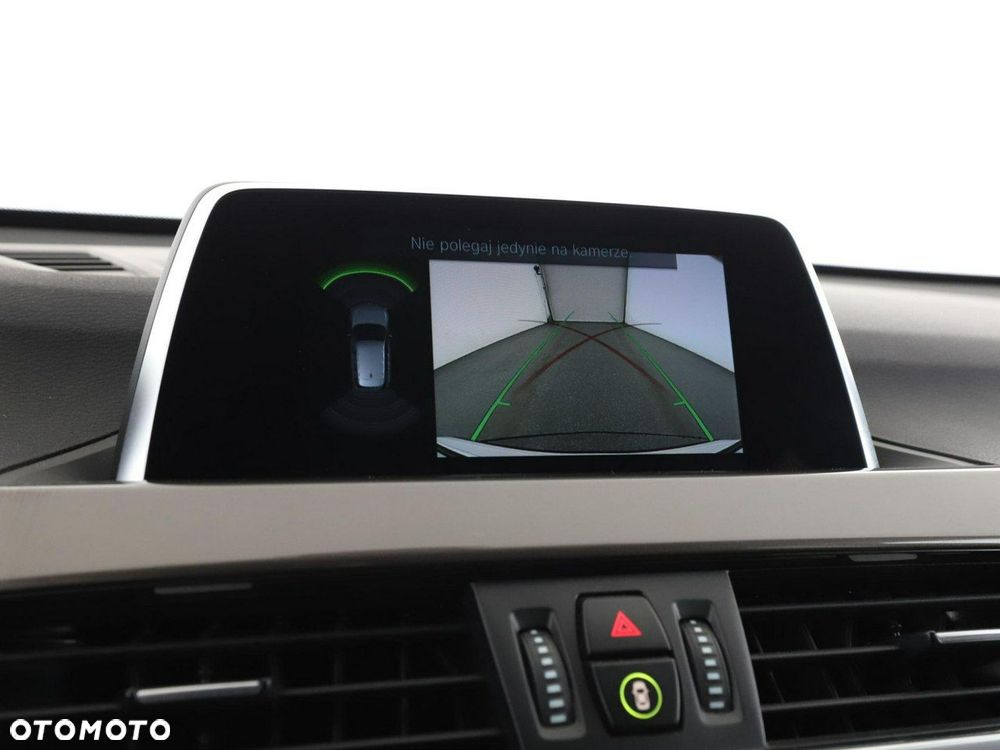 BMW X1 sDrive20d xLine - 23