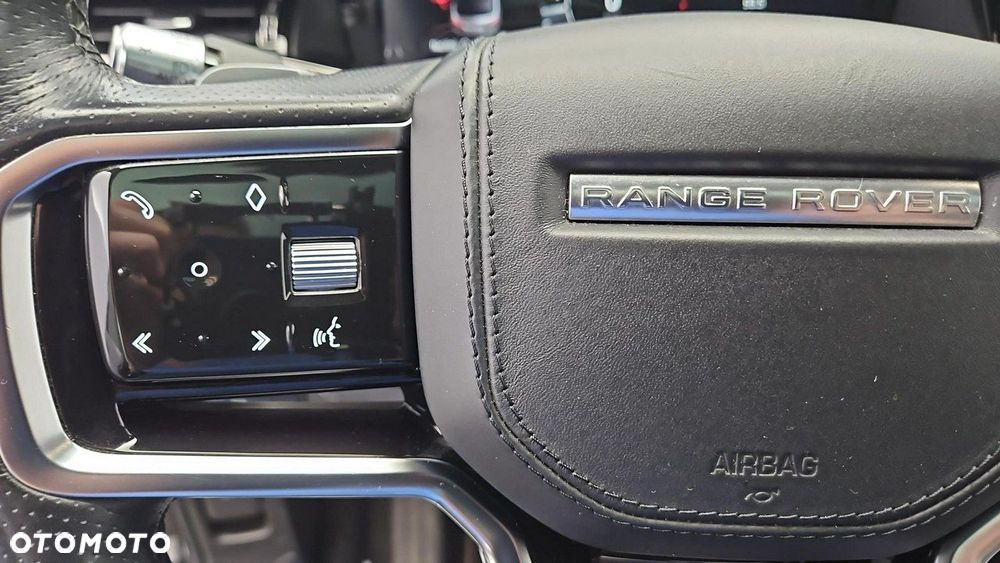 Land Rover Range Rover Evoque - 16