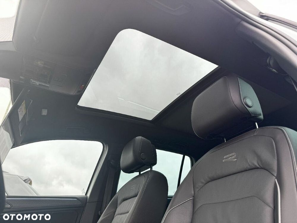 Volkswagen Tiguan 2.0 TDI SCR 4Mot R-Line DSG - 29