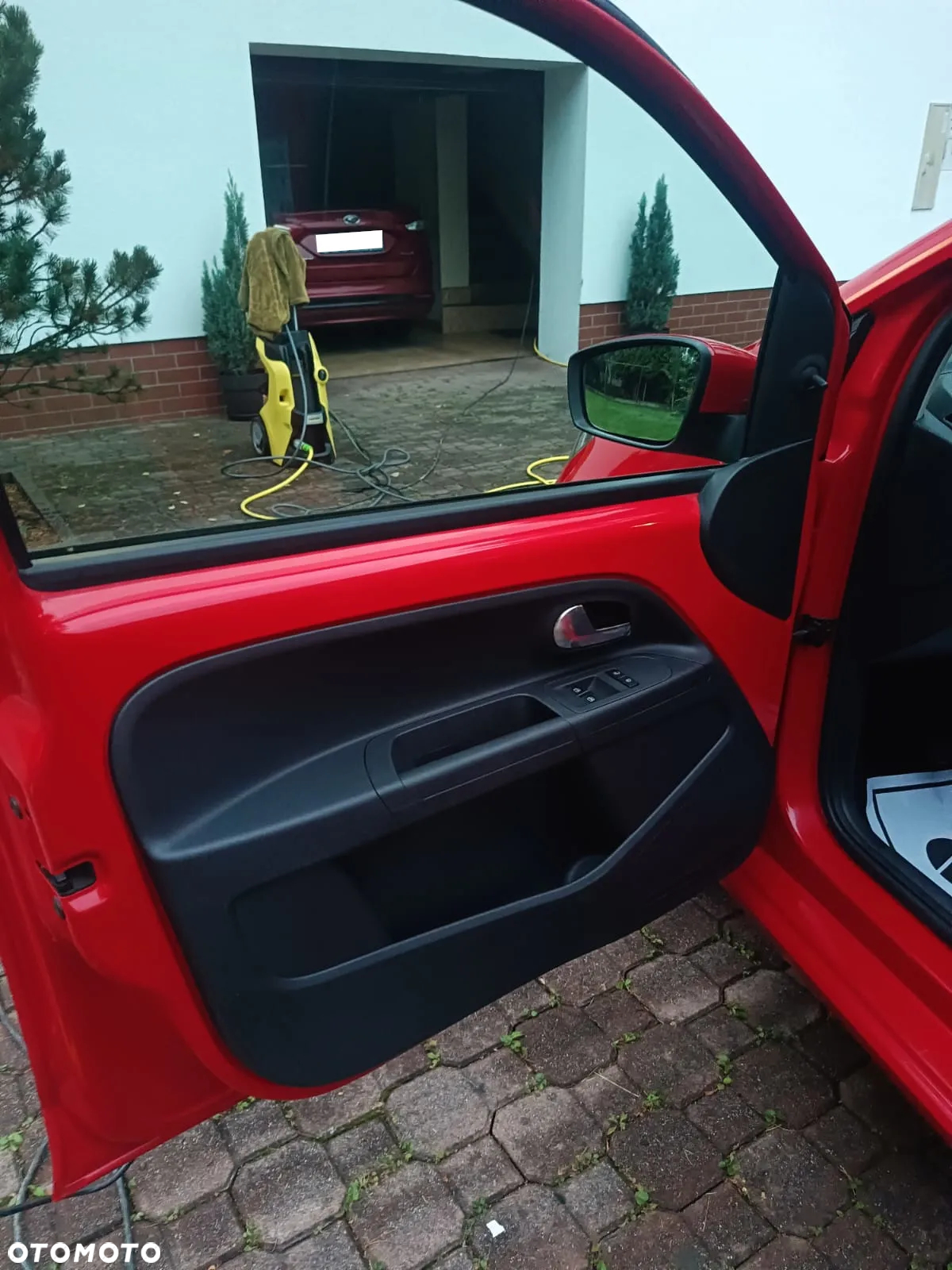 Volkswagen up! - 8