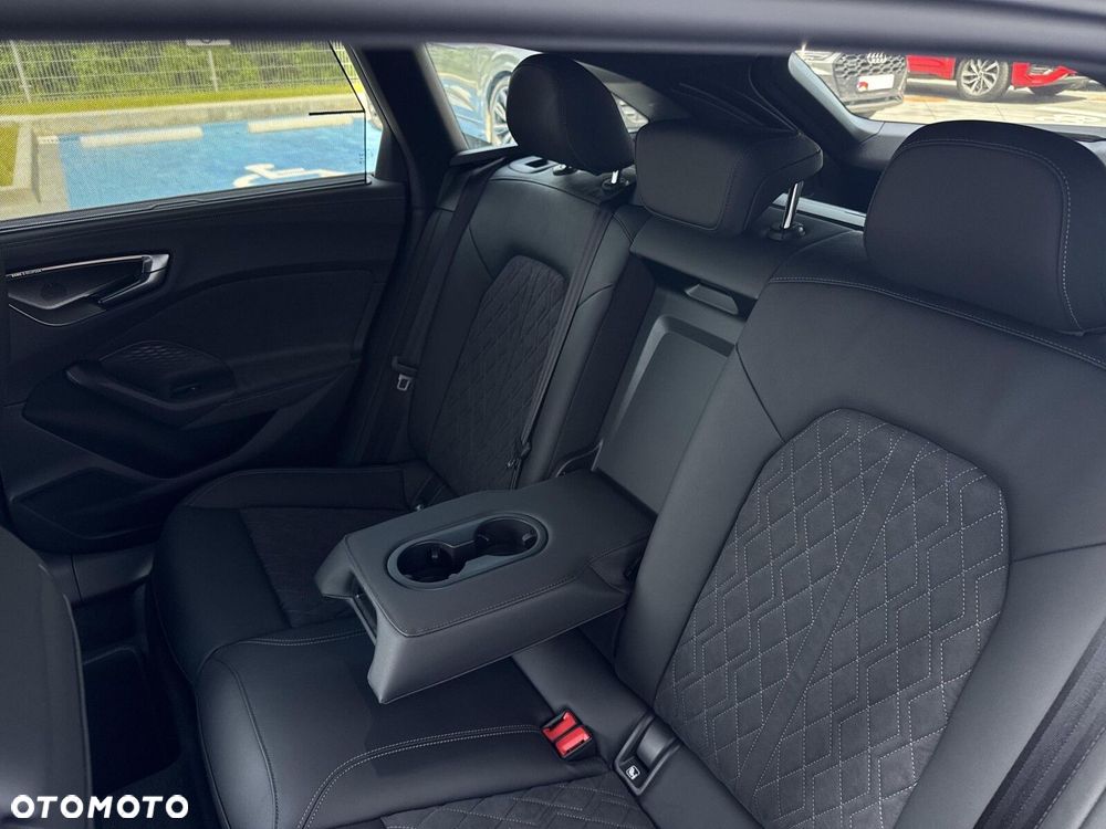 Audi A5 Avant - 16