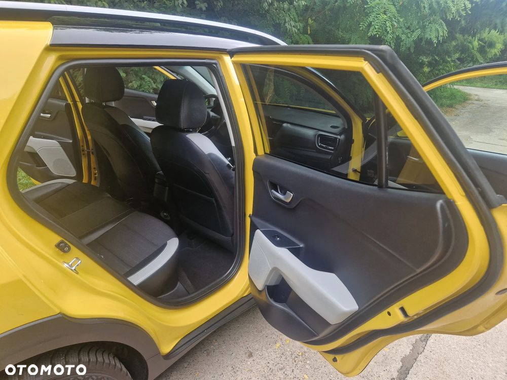 Kia Stonic 1.6 CRDi Platinum Edition - 34