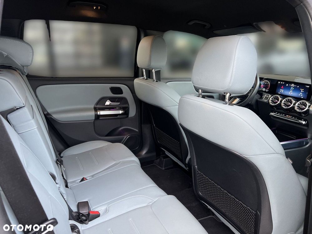 Mercedes-Benz GLB 200 d AMG Line 8G-DCT - 15