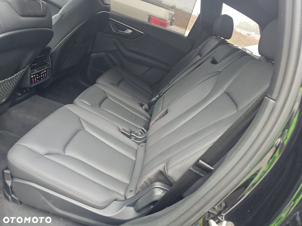 Audi Q7 55 TFSI quattro tiptronic S line - 16
