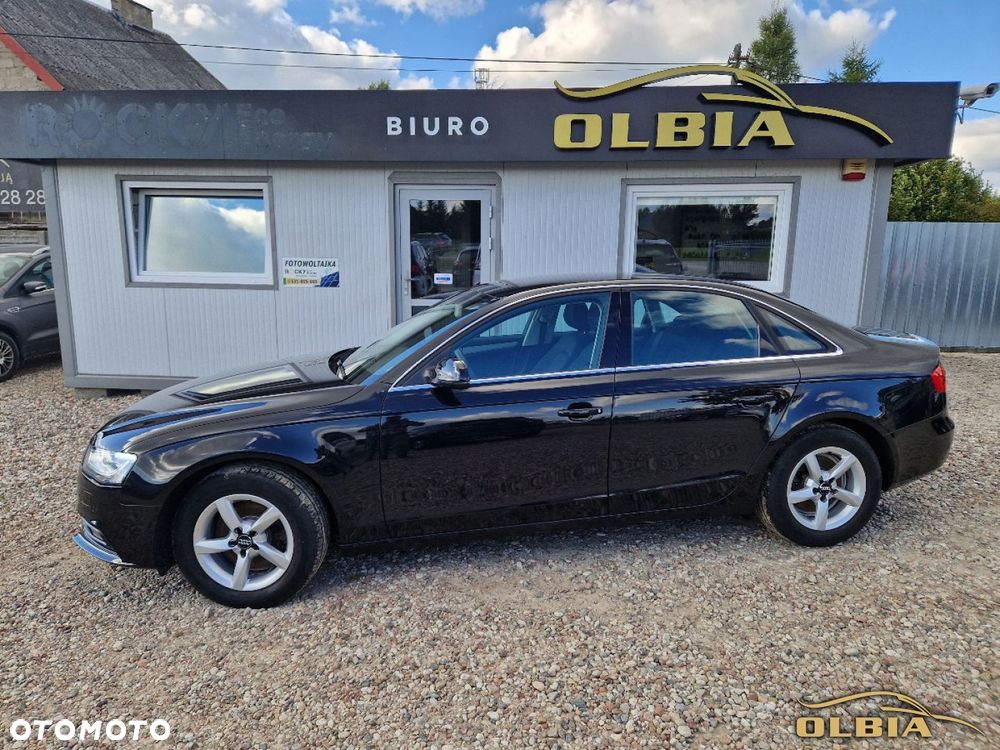 Audi A4 Limousine - 4