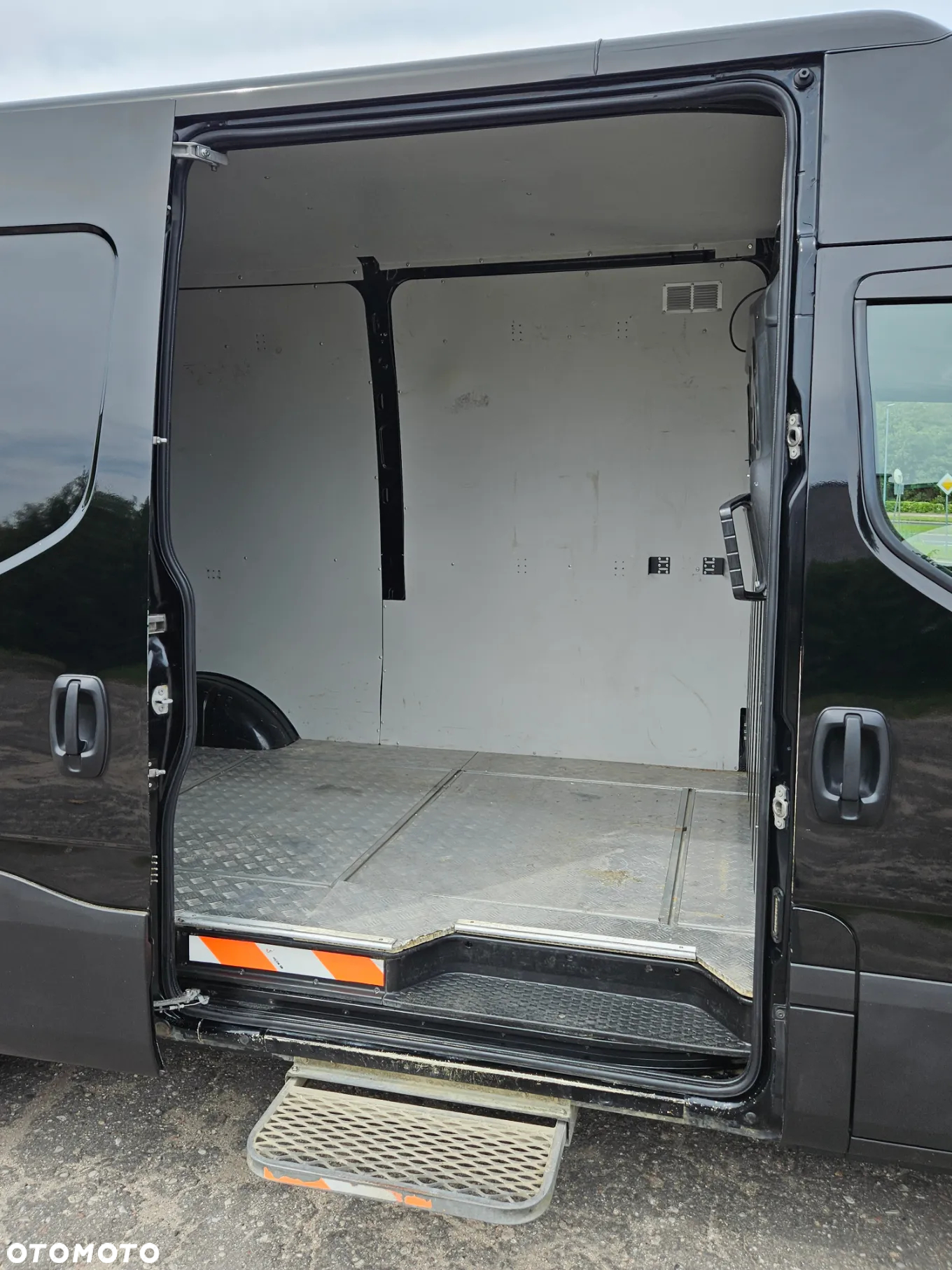 Iveco 35S16 - 17