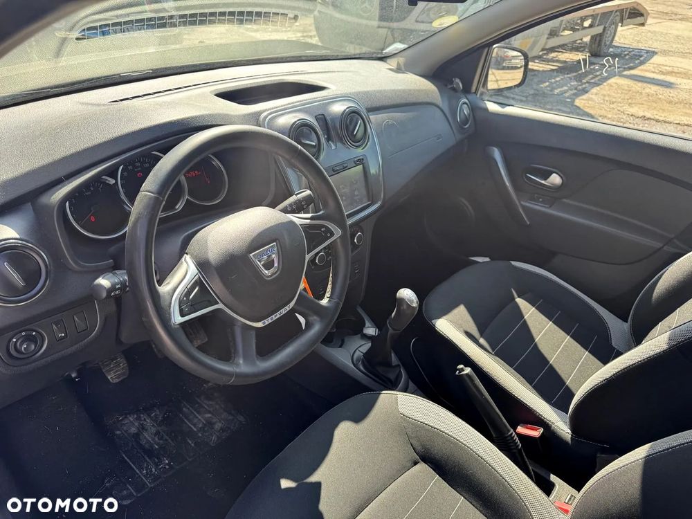 Dacia Logan Blue dCi 95 Stepway - 9