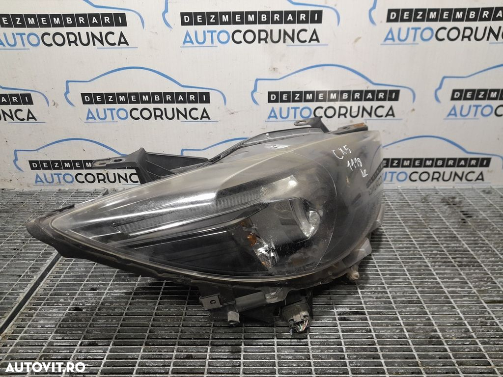 Far Dreapta Mazda CX - 5 2012 - 2015 SUV 4 Usi (1118) Fara xenon - 2