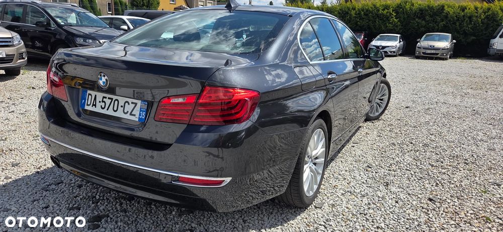 BMW Seria 5 520d xDrive Luxury Line - 4