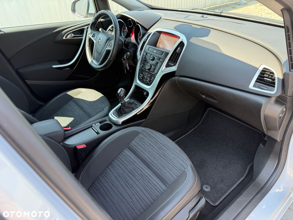 Opel Astra 1.4 T Energy EU6 - 21