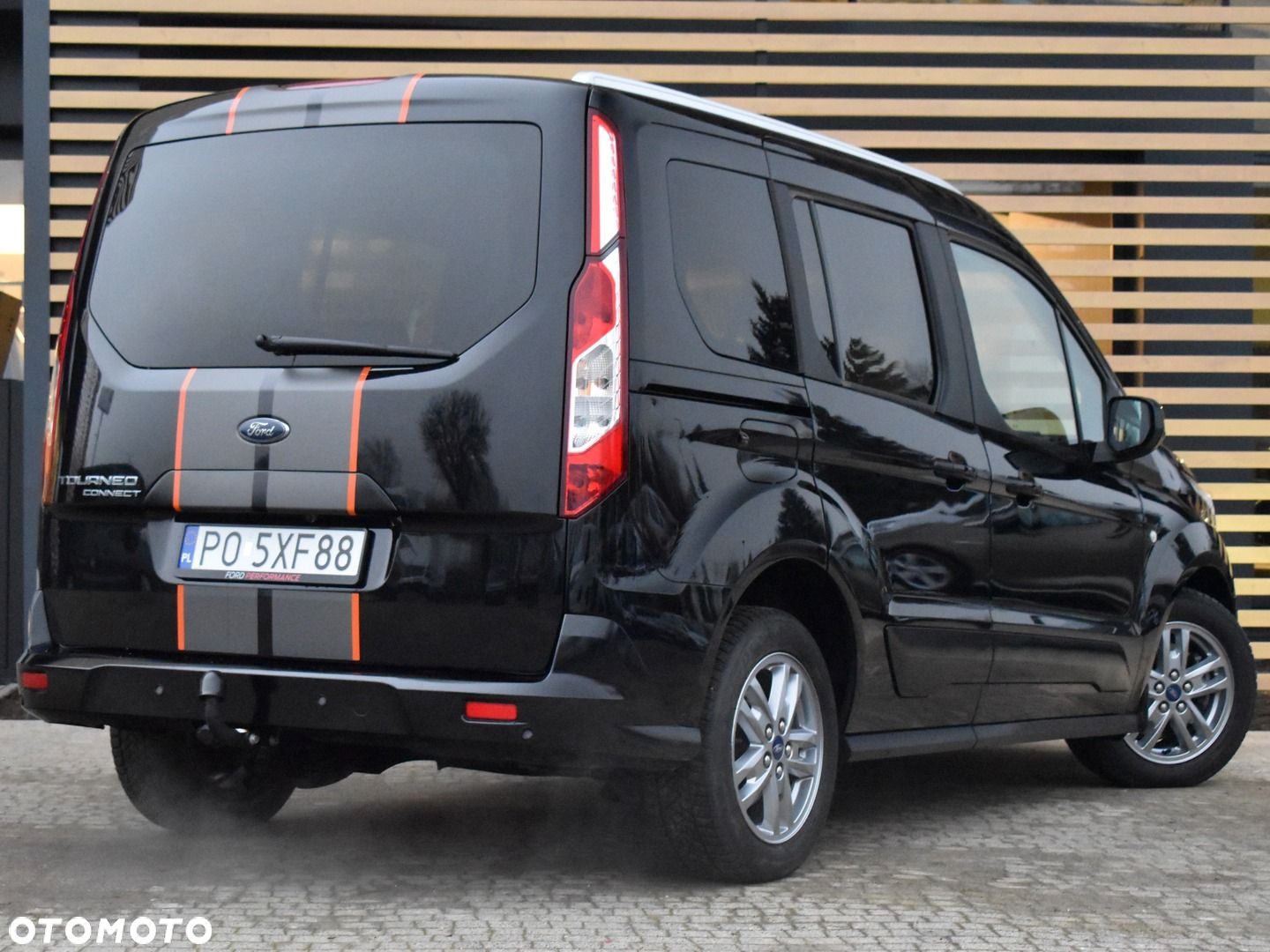 Ford Tourneo Connect - 9