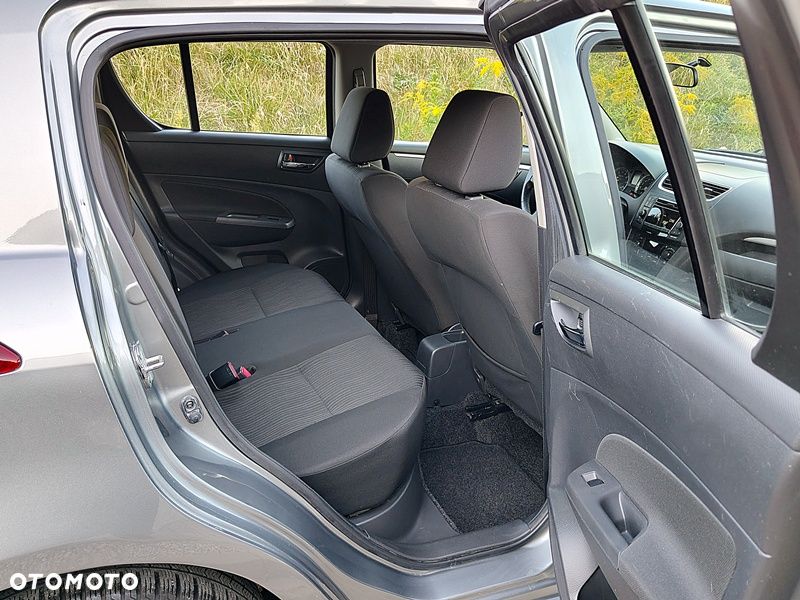 Suzuki Swift 1.2 Premium - 10