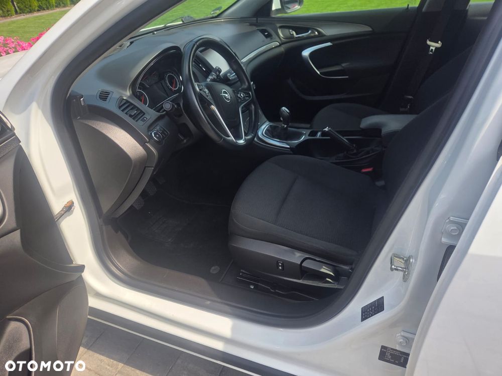 Opel Insignia - 27
