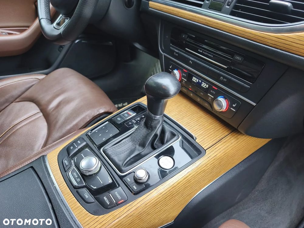 Audi A6 Avant 2.0 TDI Multitronic - 17