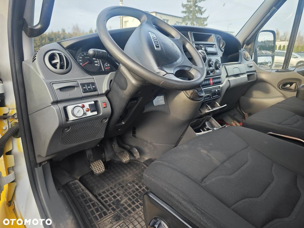 Iveco Daily 70C17 Ciągnik plus naczepa Konar - 13