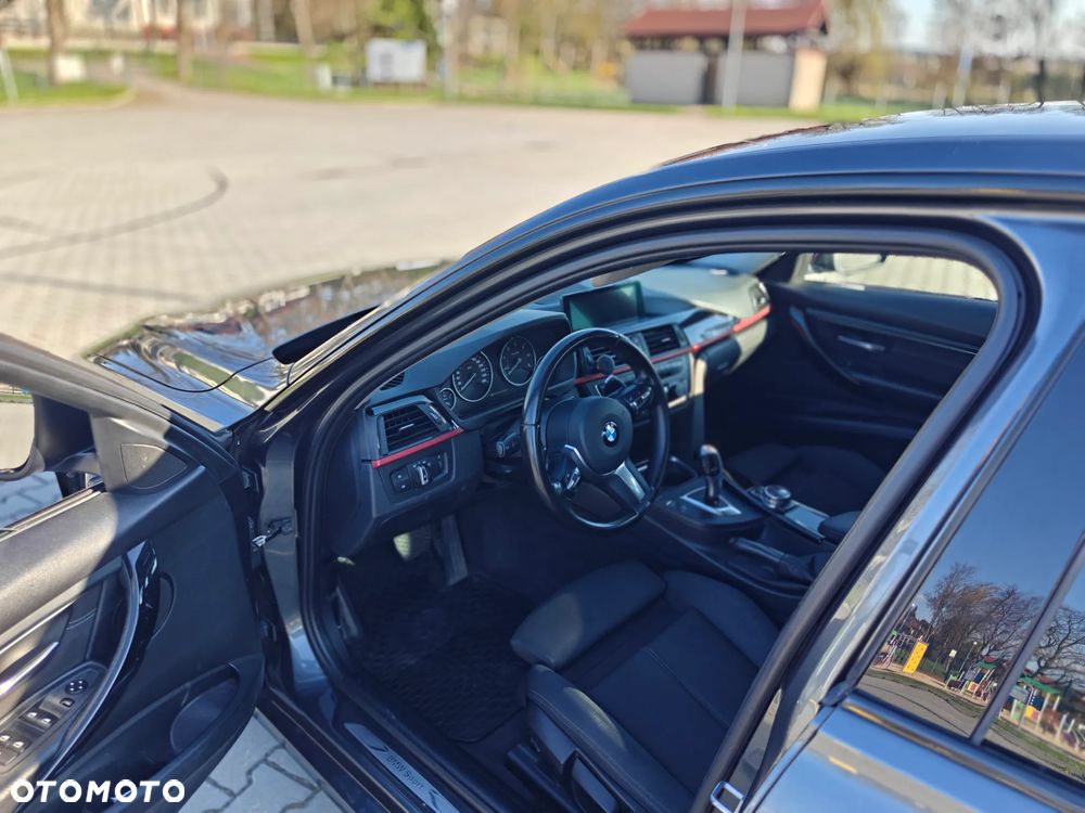 BMW Seria 3 320d Sport Line - 9