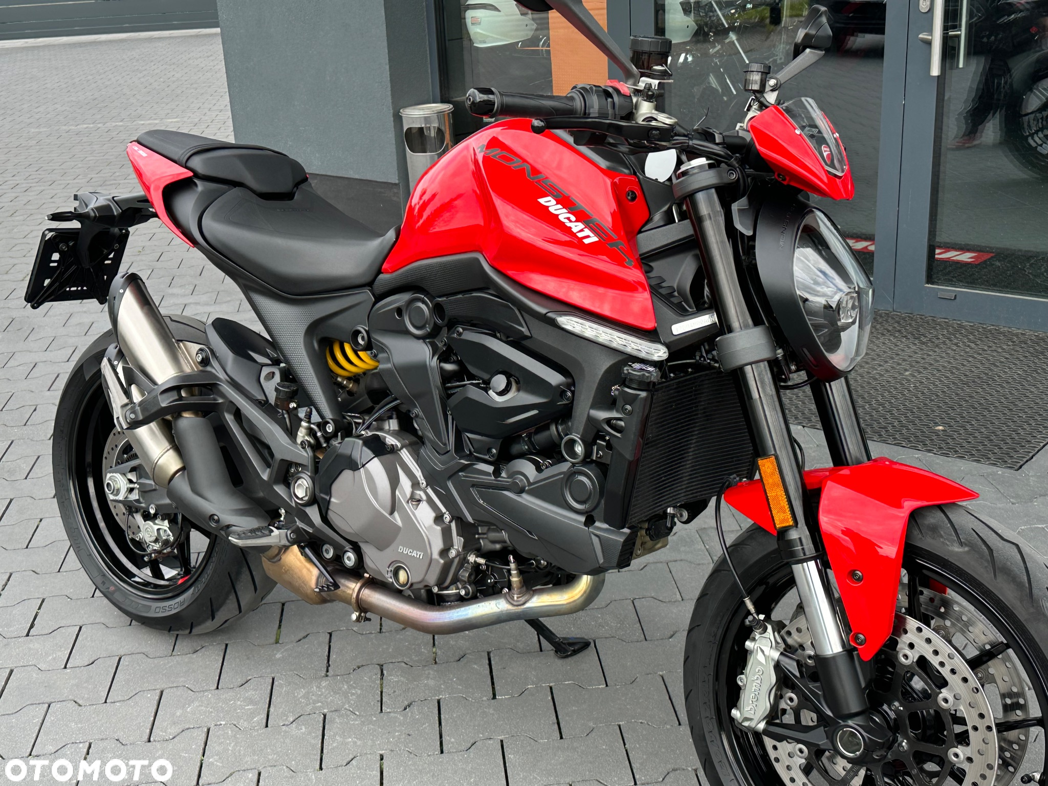 Ducati Monster - 21