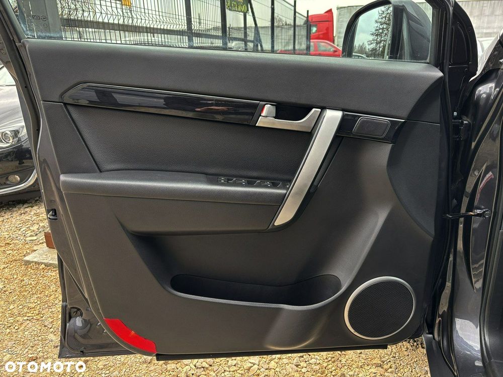 Chevrolet Captiva 2.2 2WD LT+ - 10