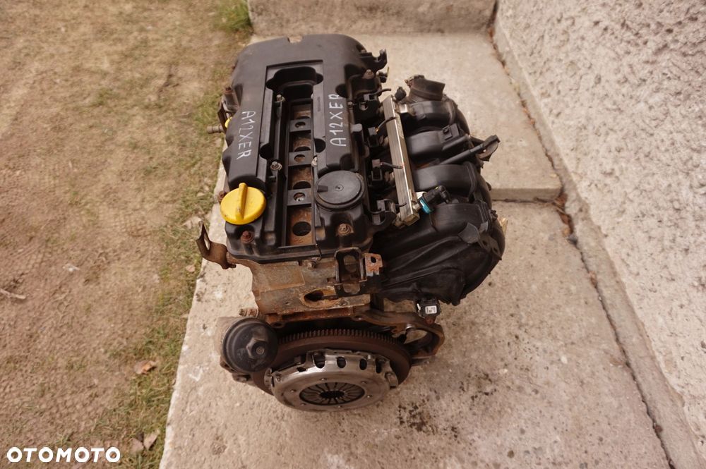SILNIK 1.2 A12XER OPEL CORSA D - 4