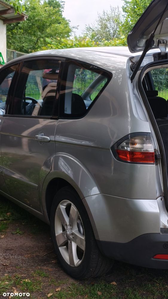 Ford S-Max - 5