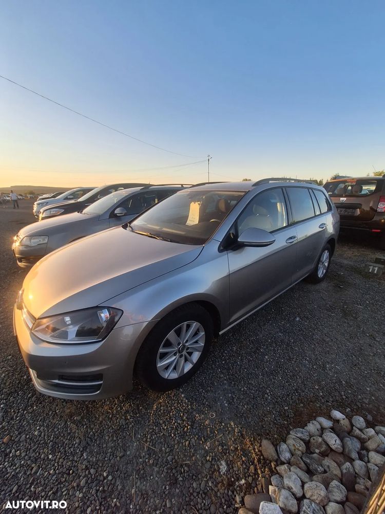 Volkswagen Golf 1.6 TDI 4Motion BlueMotion Technology Comfortline - 18